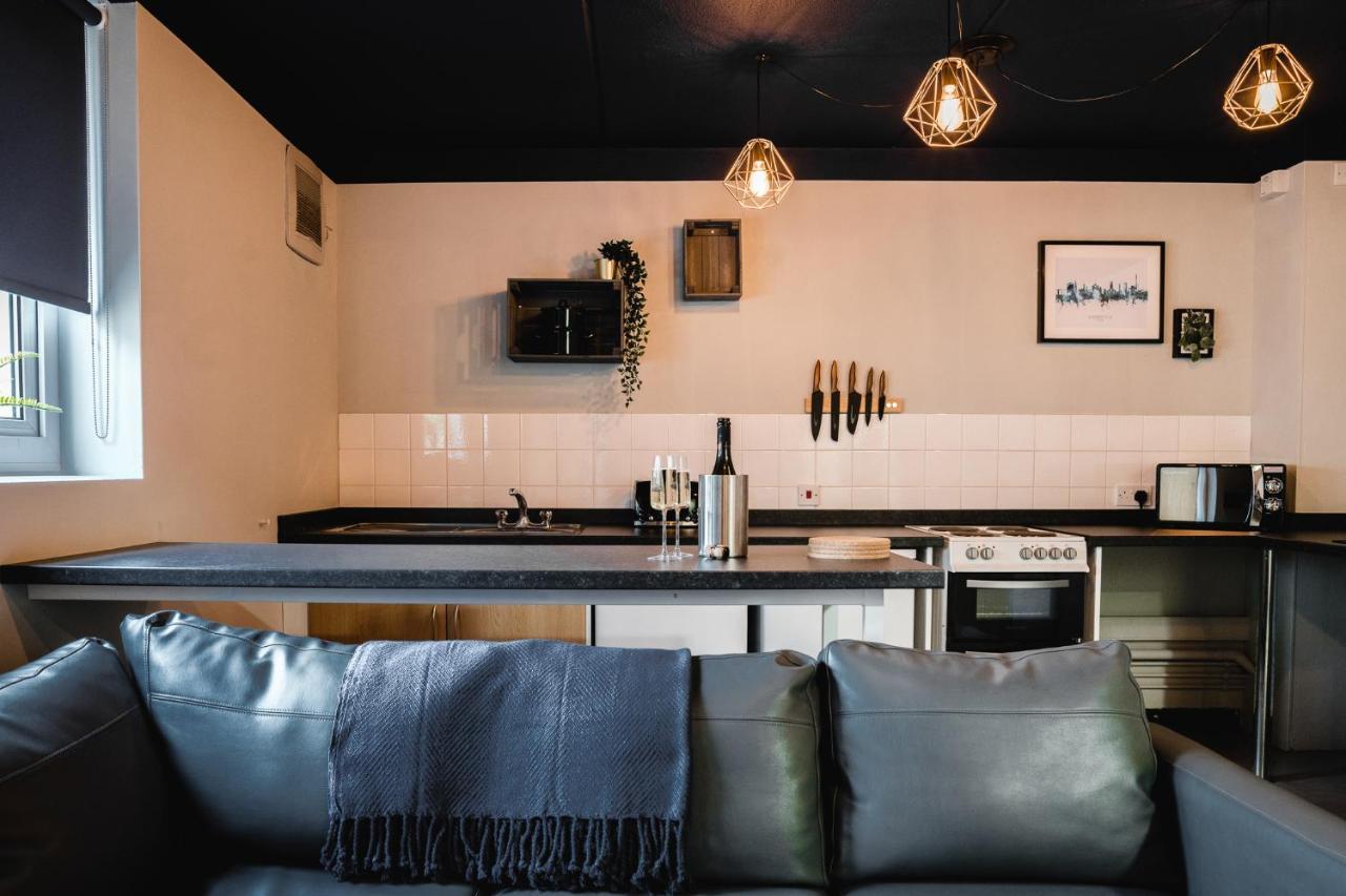 The Venue Serviced Apartments Huddersfield Exteriör bild