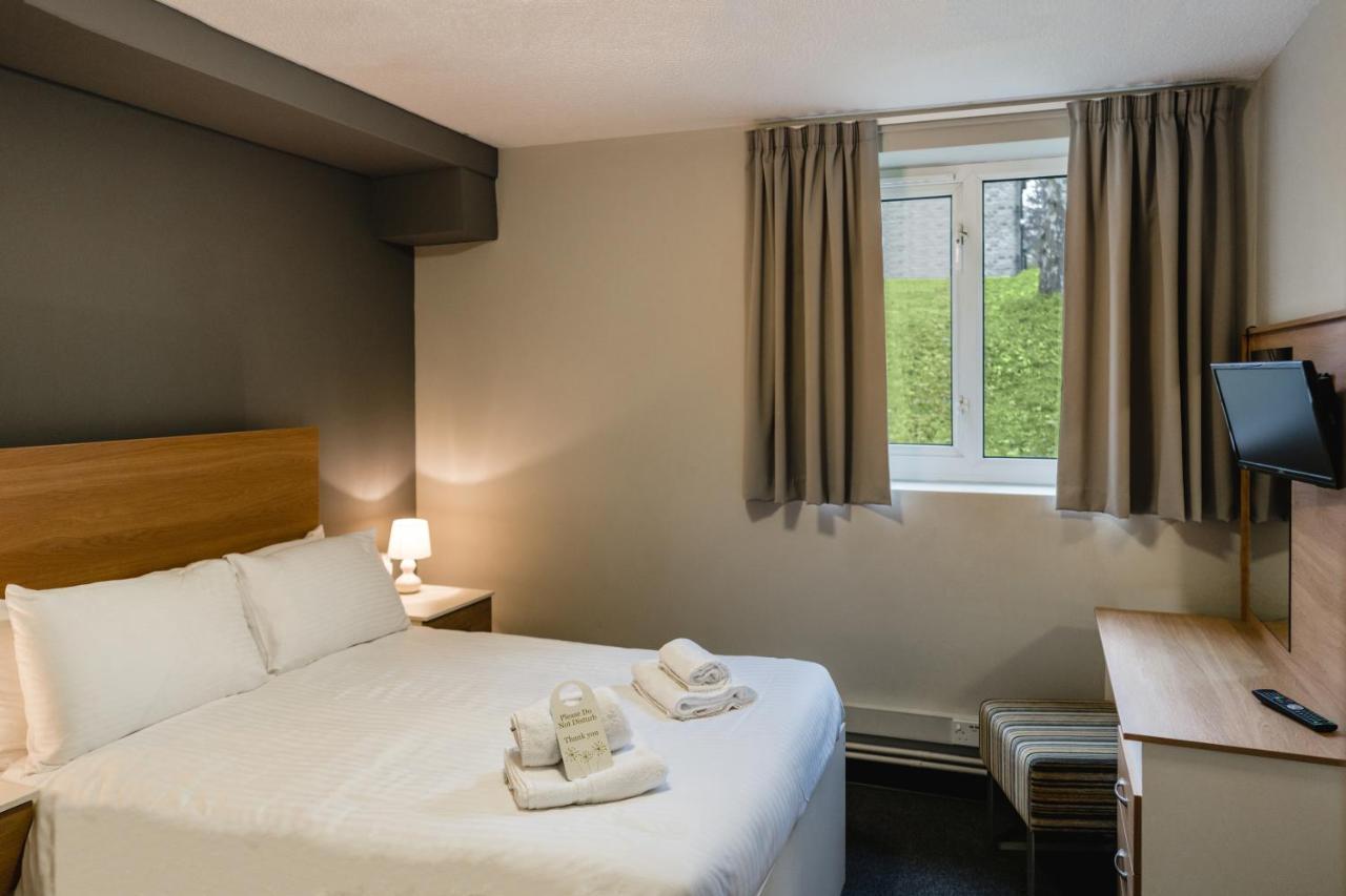 The Venue Serviced Apartments Huddersfield Exteriör bild
